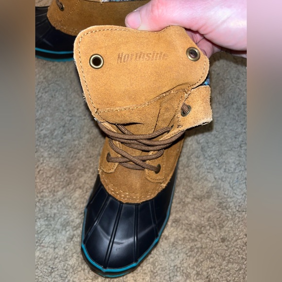 Size 3 North Side Thinsulate Insulation Boots - Picture 5 of 8